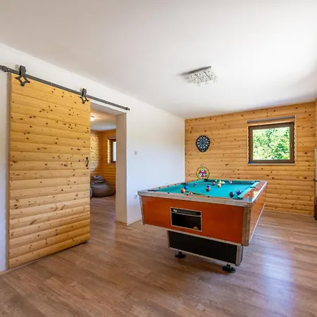 Villa Mountain Escape House With Indoor Pool