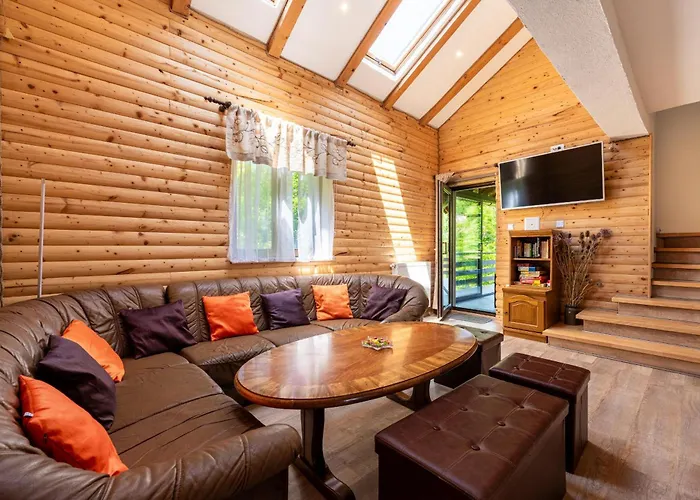 Mountain Escape House With Indoor Pool Fužine