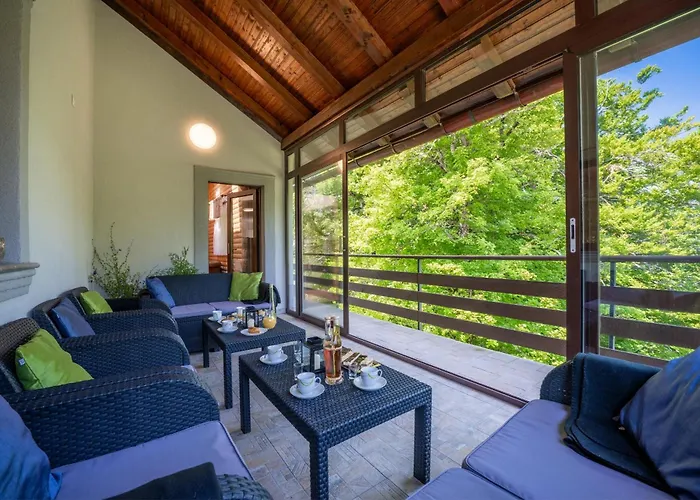 Mountain Escape House With Indoor Pool Villa *