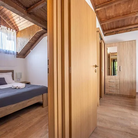 Mountain Escape House With Indoor Pool Vila *