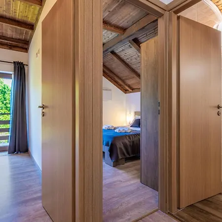 Mountain Escape House With Indoor Pool