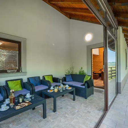 Mountain Escape House With Indoor Pool