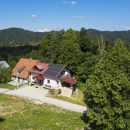 Mountain Escape House With Indoor Pool Vila *