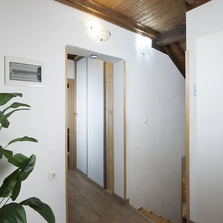 Vila Mountain Escape House With Indoor Pool Fužine