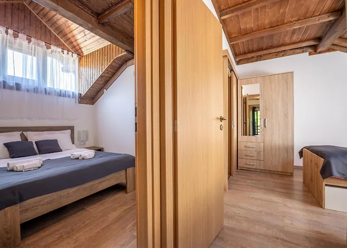 Mountain Escape House With Indoor Pool Villa *