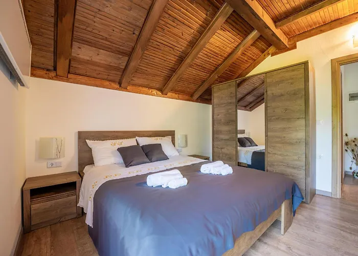 Villa Mountain Escape House With Indoor Pool *