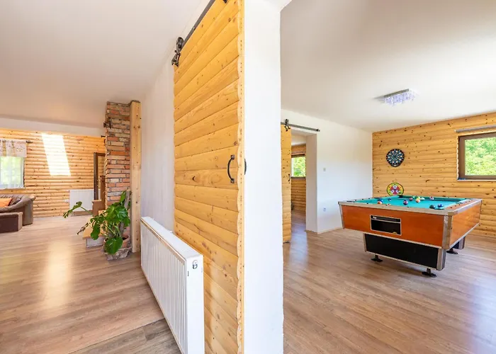 Mountain Escape House With Indoor Pool *