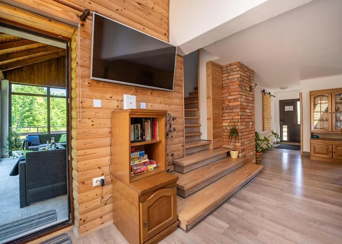 Mountain Escape House With Indoor Pool *