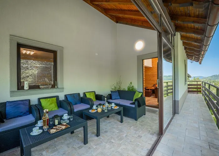 Mountain Escape House With Indoor Pool