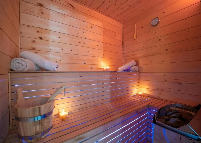 别墅 Mountain Escape House With Indoor Pool