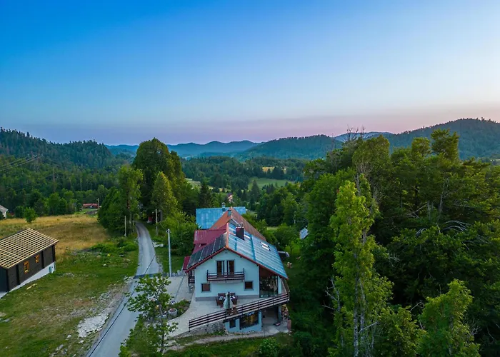 Mountain Escape House With Indoor Pool Villa